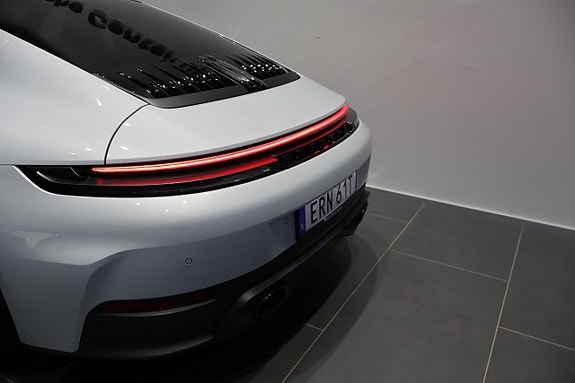Porsche 911 Carrera S 11 of 11