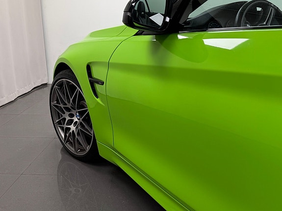 BMW M4 5 of 22