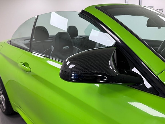 BMW M4 4 of 22
