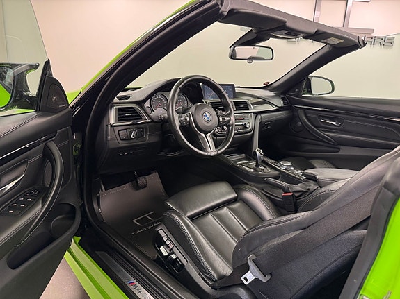 BMW M4 6 of 22