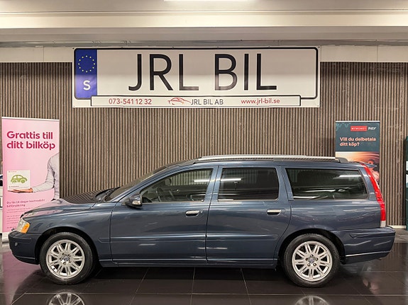 Volvo V70 16 of 24
