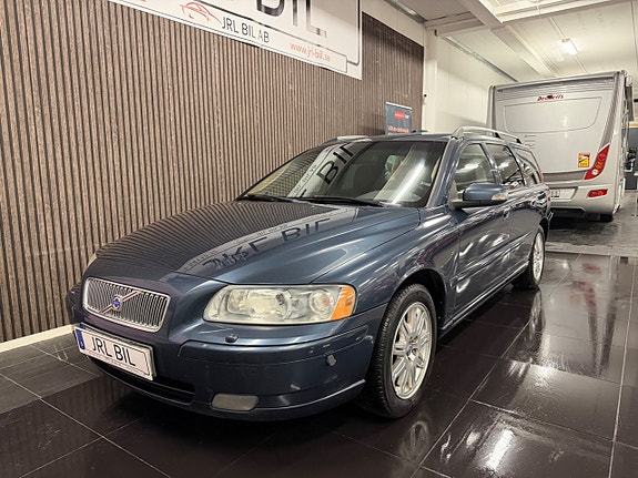Volvo V70 20 of 24