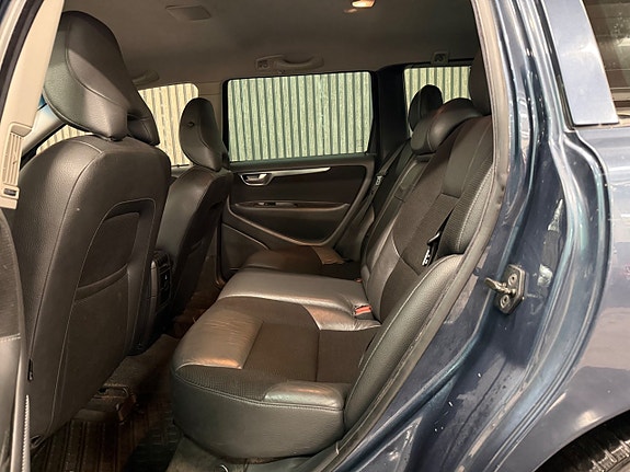Volvo V70 21 of 24