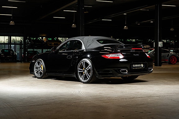 Porsche 911 5 of 5