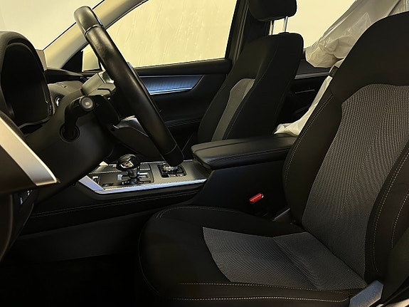 Mazda CX-60 9 of 26