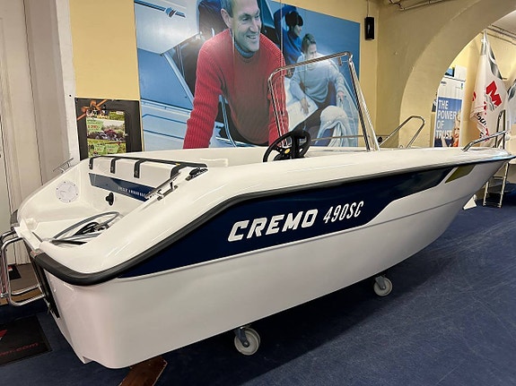 Cremo 490 SC med Mercurymotor 50 Hk Fyrtakt 2025