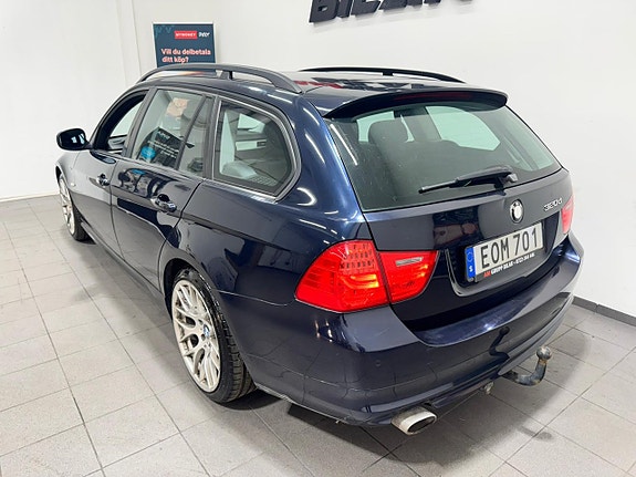 BMW 320 12 of 16
