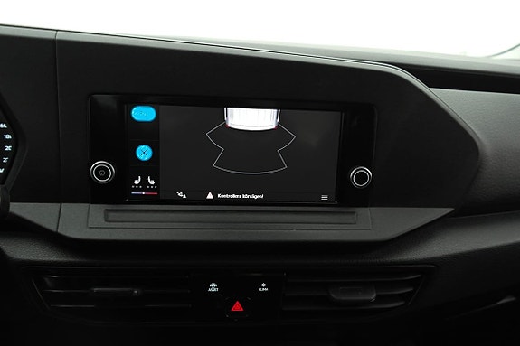 Volkswagen Caddy 17 of 19