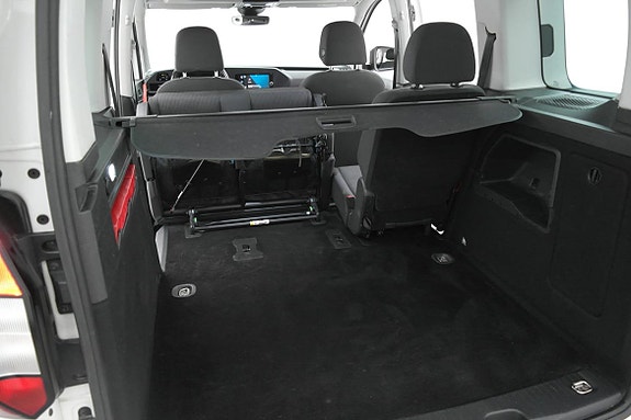 Volkswagen Caddy 16 of 19