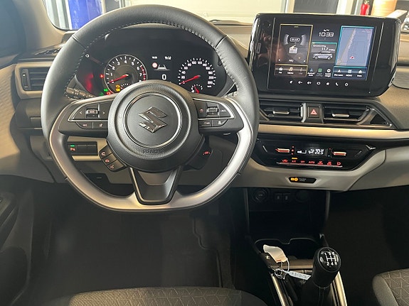 Suzuki Swift 8 of 11