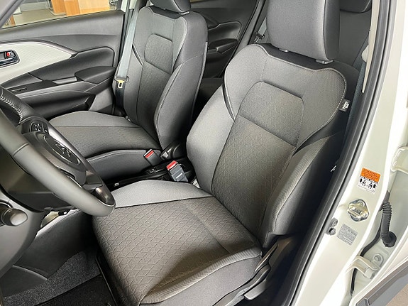 Suzuki Swift 7 of 11