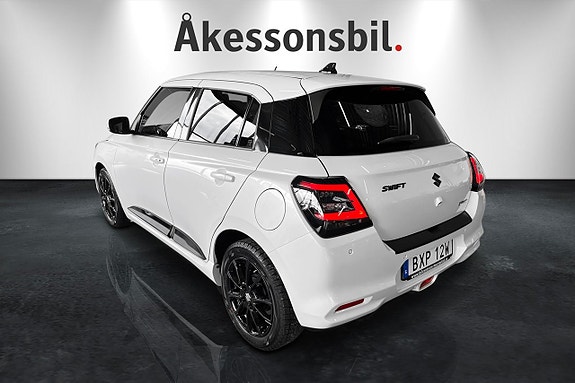 Suzuki Swift 5 of 5