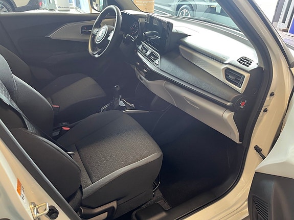 Suzuki Swift 10 of 11