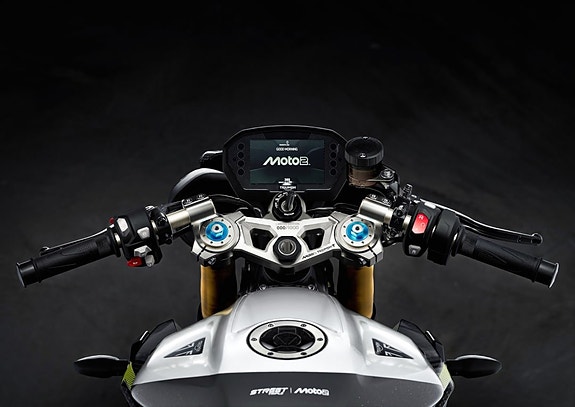 Triumph STREET TRIPLE 765 MOTO2™ EDITION OKTOBERFEST | 0–2,95 % RÄNTA 10 of 17