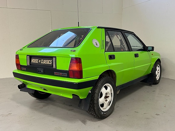 Lancia Delta 10 of 26