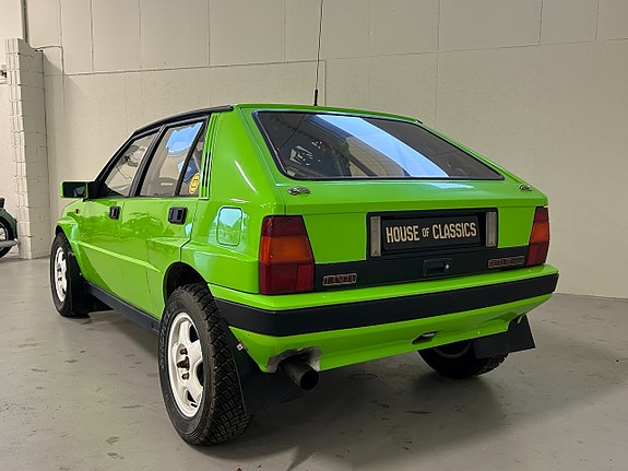 Lancia Delta 8 of 26