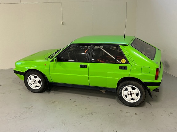 Lancia Delta 9 of 26