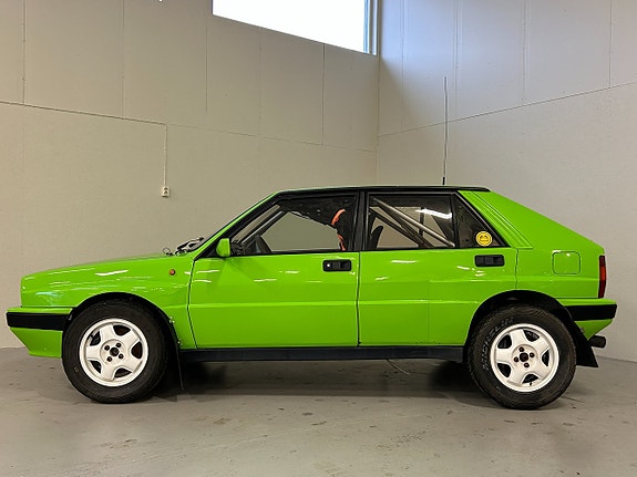 Lancia Delta 6 of 26