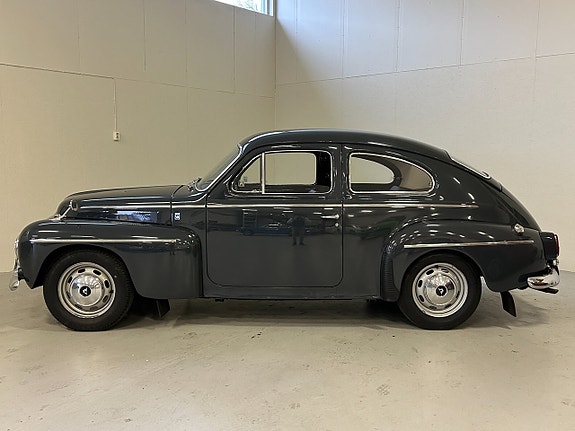 Volvo PV 5 of 24