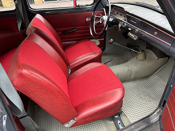 Volvo PV 19 of 24