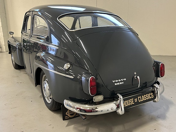 Volvo PV 7 of 24