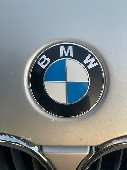 BMW 520i 7 of 15
