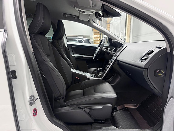 Volvo XC60 21 of 25