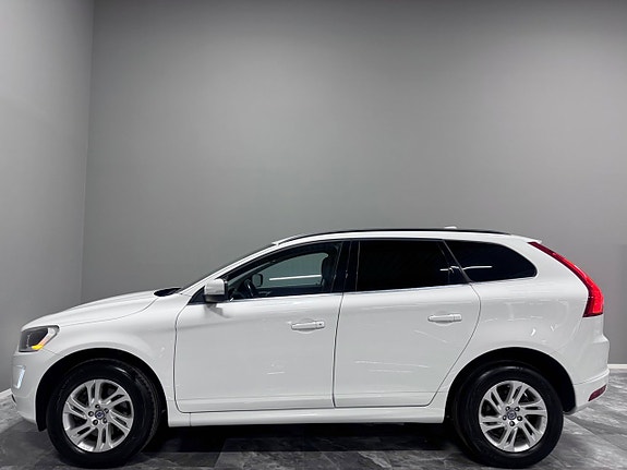Volvo XC60 5 of 5