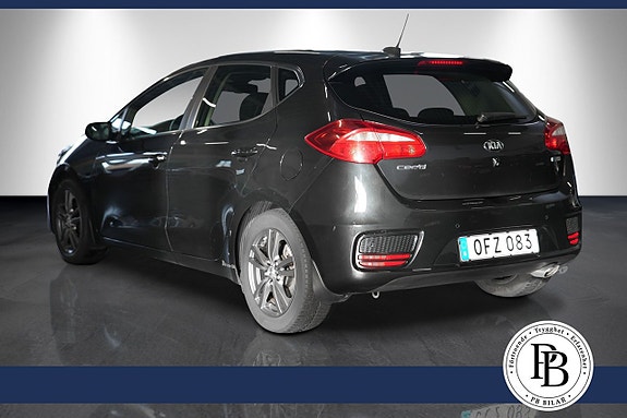 Kia Ceed 4 of 14