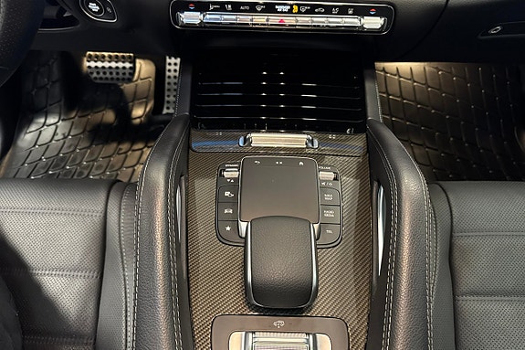 Mercedes-Benz GLS450 d 13 of 23