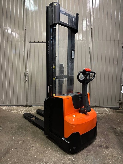 Staplare BT Staplio SWE120L