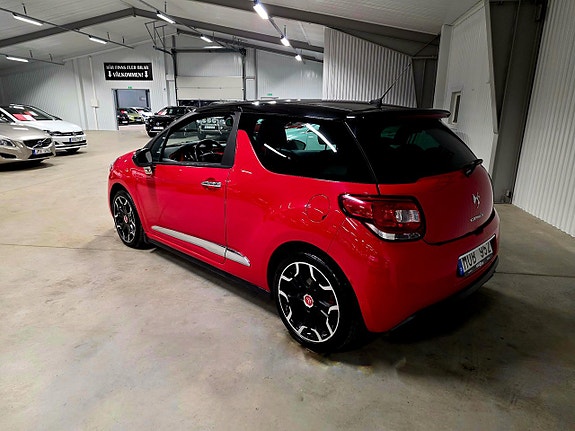 Citroen DS3 4 of 5
