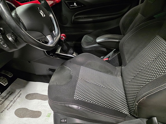 Citroen DS3 6 of 9