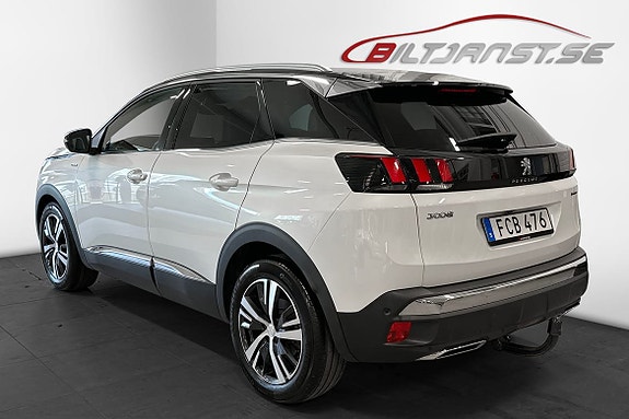 Peugeot 3008 3 of 5
