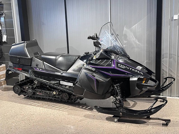 Arctic-Cat Pantera 7000 XT Limited -17