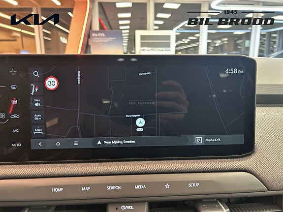 Kia EV3 11 of 14