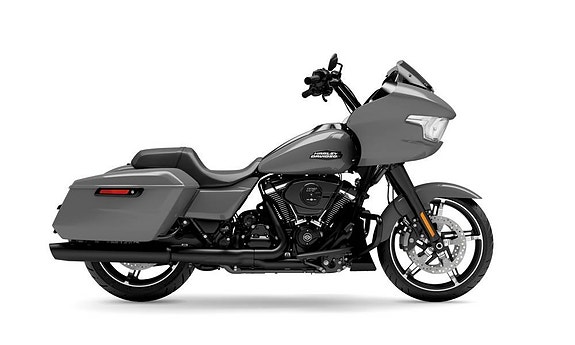 Harley-Davidson Road Glide 117 Black Trim Prissänkt 16 000kr 2 of 14