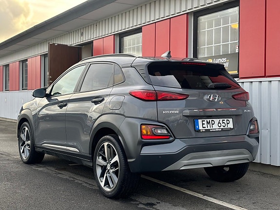 Hyundai Kona 4 of 5