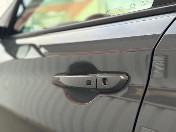 Hyundai Kona 26 of 27