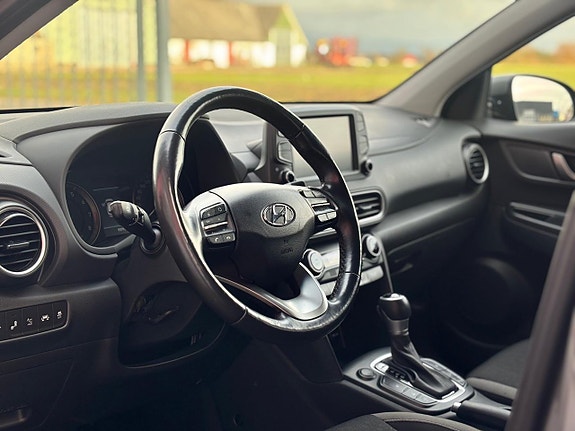 Hyundai Kona 8 of 27
