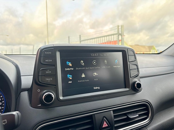 Hyundai Kona 23 of 27
