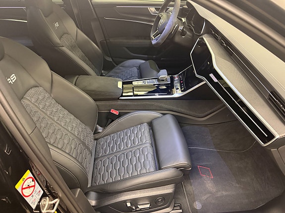 Audi RS6 8 of 16