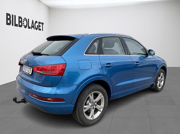 Audi Q3 4 of 5
