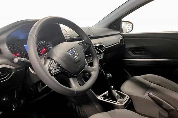 Dacia Sandero 9 of 18