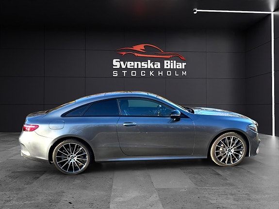 Mercedes-Benz E400 5 of 13