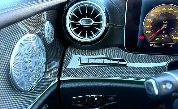 Mercedes-Benz E400 11 of 13
