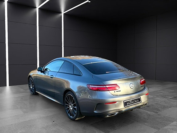 Mercedes-Benz E400 6 of 13