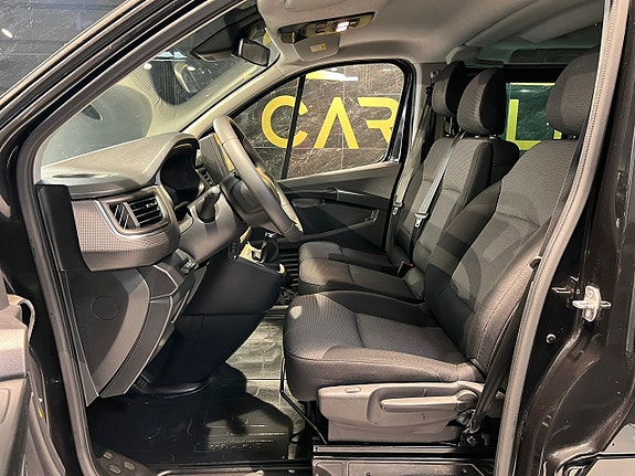Renault Trafic 15 of 25