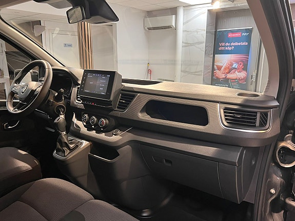 Renault Trafic 14 of 25