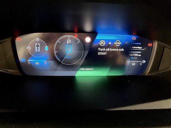 Peugeot 308 7 of 15